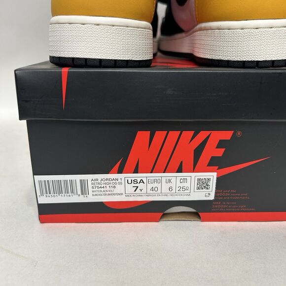 Nike Air Jordan 1 Retro High OG GS “White Black Volt Gold” 2024 - Picture 5 of 5